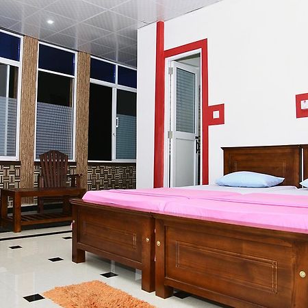 Kandy City Rest House Hotel Ngoại thất bức ảnh