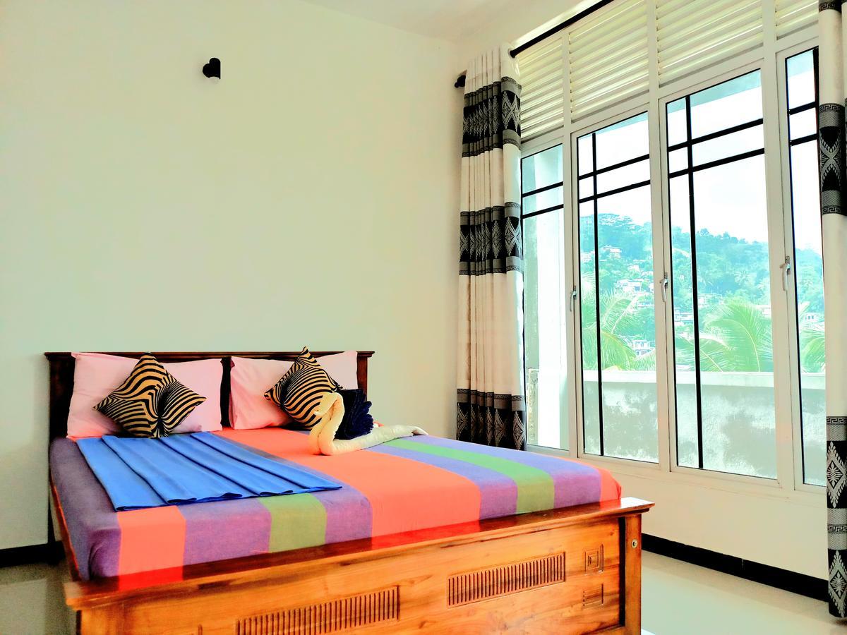 Kandy City Rest House Hotel Ngoại thất bức ảnh