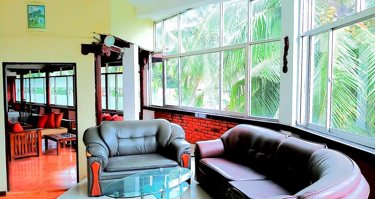 Kandy City Rest House Hotel Ngoại thất bức ảnh