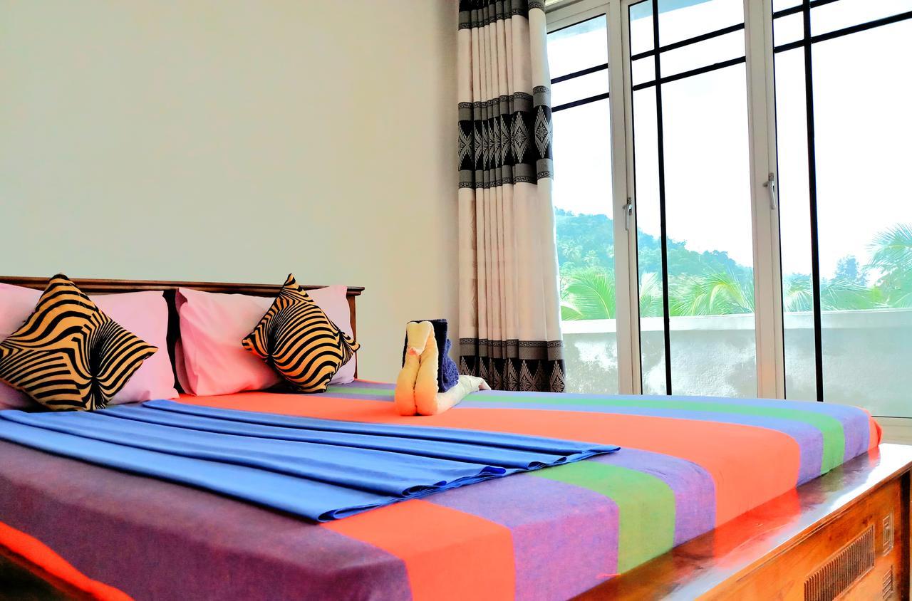 Kandy City Rest House Hotel Ngoại thất bức ảnh